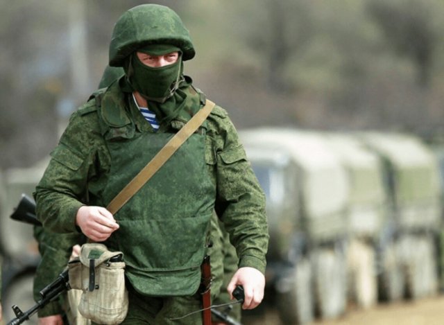 У Генічеському районі рашисти намагаються силою змусити вчителів працювати