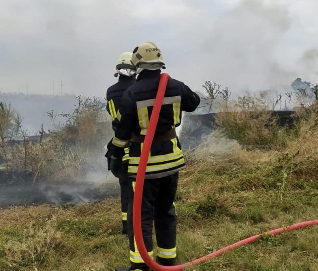 Минулої доби рятувальники Херсонщини ліквідували три пожежі сухостою