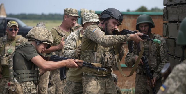 Від армії за навчанням не сховаєшся. Як в Україні вистежуватимуть ухилянтів у ЗВО