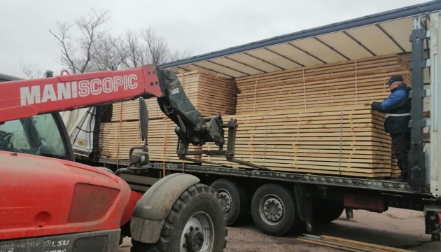 У Нововоронцовці перекриють дахи багатоповерхівок, пошкоджених обстрілами РФ