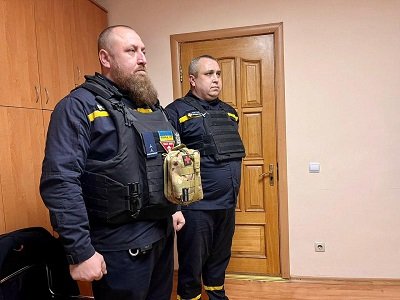 Херсонські рятувальники отримали заслужені нагороди