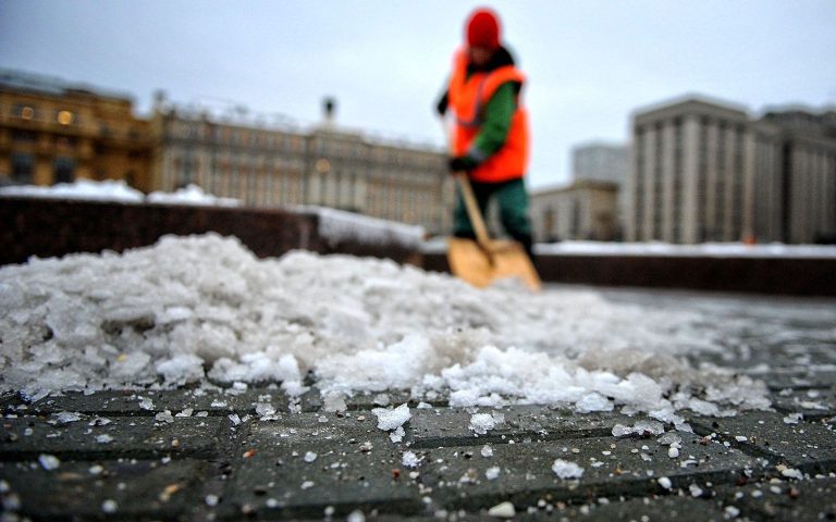 Дорожнє управління Херсона планує витратити 1,6 млн гривень на дорожню сіль