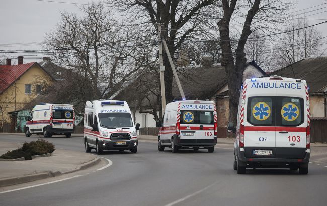 Росіяни знову атакували Херсон, постраждали пять чоловіків