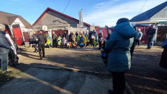 У Херсоні попрощалися із старшим матросом Романом Галенком