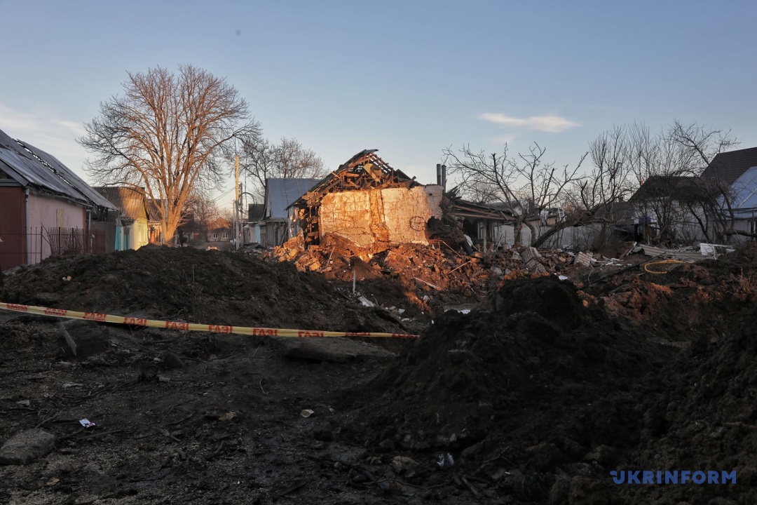 Вирва та будинок, де загинуло подружжя