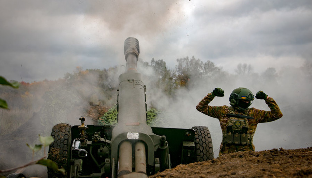 Українські артилеристи вразили станцію РЕБ окупантів