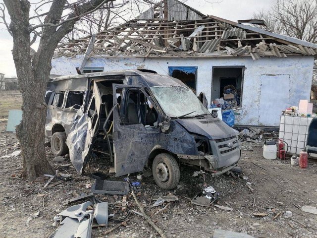 В Херсонській ОВА показали наслідки обстрілу окупантами Тягинської громади.