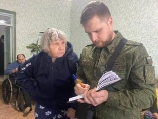 Окупанти перевезли стареньких до села Чумацький Шлях заради економії грошей