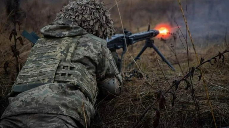 Окупанти готують три рубежі оборони під Кринками