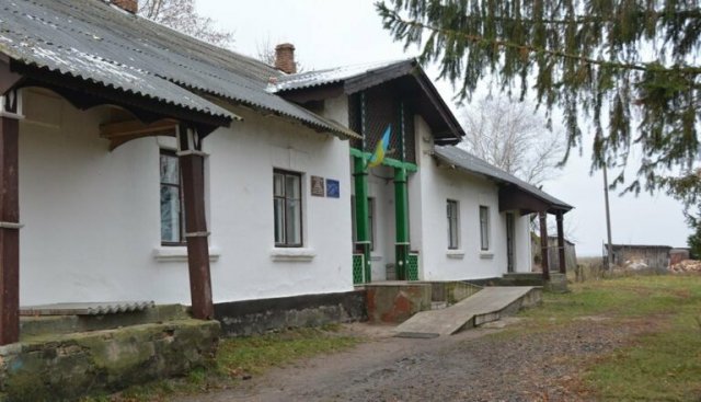 В Україні запущено процес ліквідації сільських шкіл