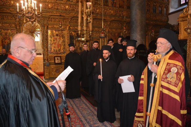Консула Греції в Херсоні нагородили найвищим титулом Вселенської Патріархії