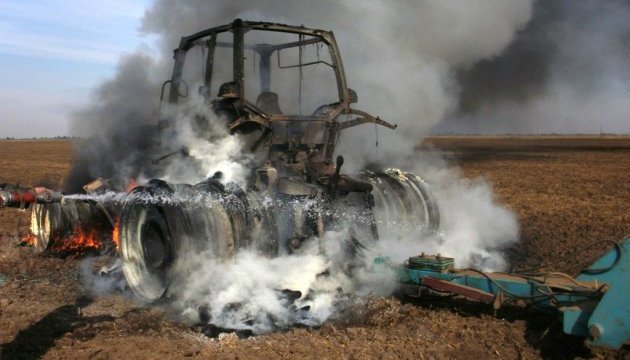Поблизу села Ольгине на російській вибухівці підірвався трактор