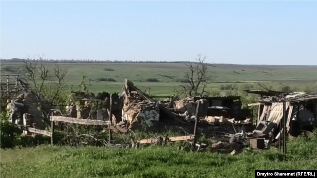 Розбите село Андріївка на Херсонщині, що стало безлюдном через війну. Квітень 2023