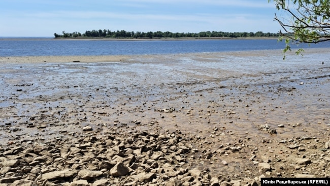 Село на березі Каховського водосховища, Нікопольський район Дніпропетровська область, 9 червня 2023 року