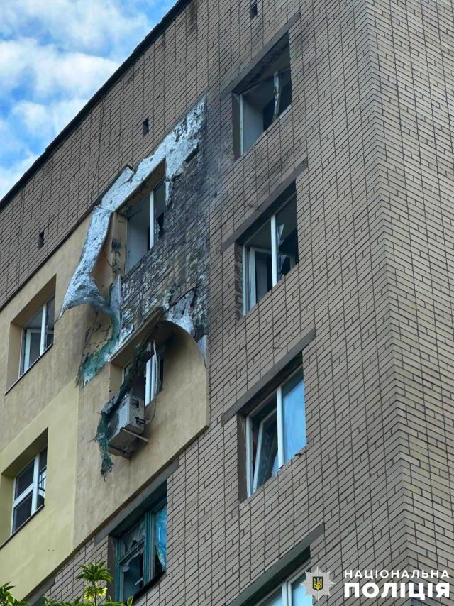 Одна людина загинула та сім поранено: поліція фіксує наслідки російських атак на Херсонщині