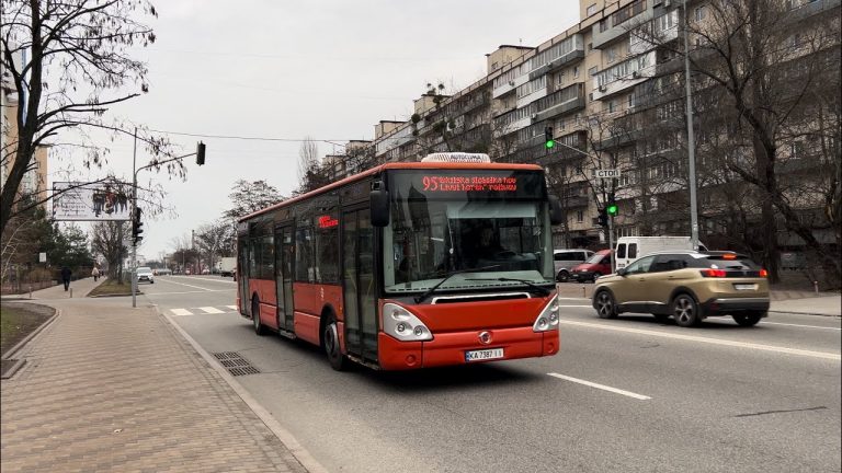 На доставку італійських автобусів для Херсонщини витратили менше, ніж очікували