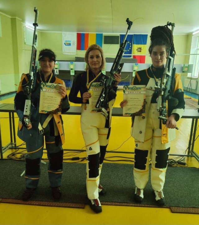 Спортсменка з Херсонщини здобула «золото» на чемпіонаті України із кульової стрільби