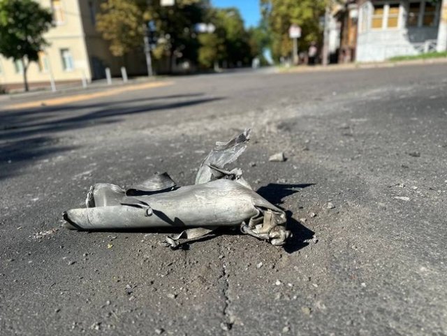 Наслідки нічного обстрілу Дніпровського района міста