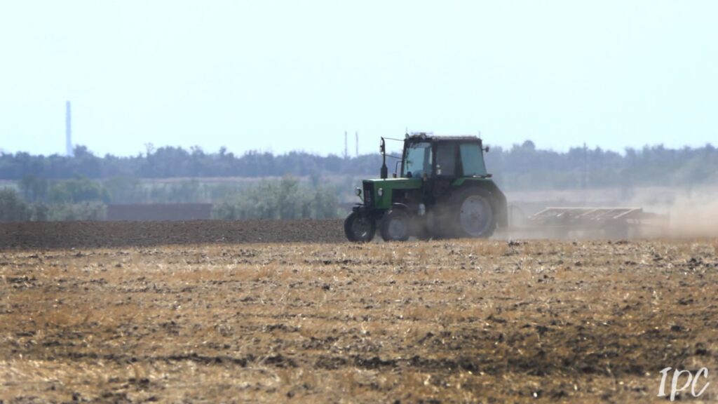 На правобережжі Херсонщини розміновано 57% земель сільськогосподарського призначення