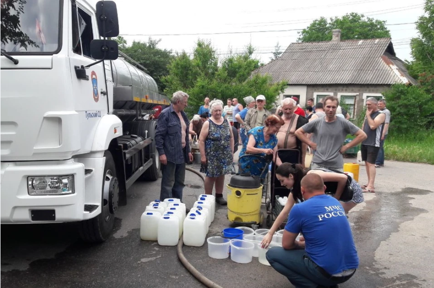 Росіяни брешуть про дефіцит питної води в Херсоні. Насправді проблема існує, однак на лівобережжі області