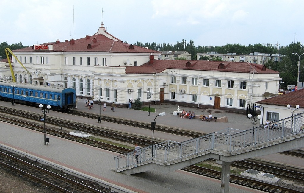 Дмитру Таточенку, який ремонтував взуття, повідомили підозру за посаду в загоні воєнізованої охорони окупаційної «Херсонской железной дороги»