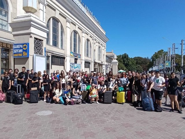 Діти з Херсонщини вирушили в мандрівку на Закарпаття