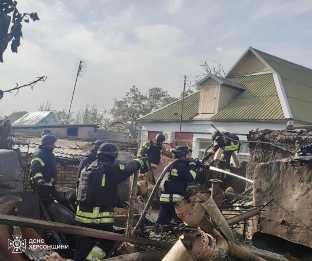 Рятувальники продовжують займатися ліквідацією пожеж на Херсонщині