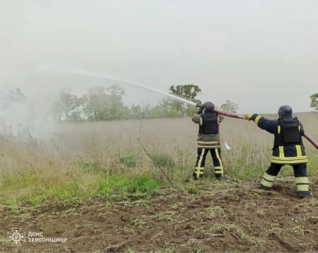 Упродовж доби пожежно-рятувальні підрозділи ДСНС Херсонщини 6 разів виїжджали на гасіння пожеж