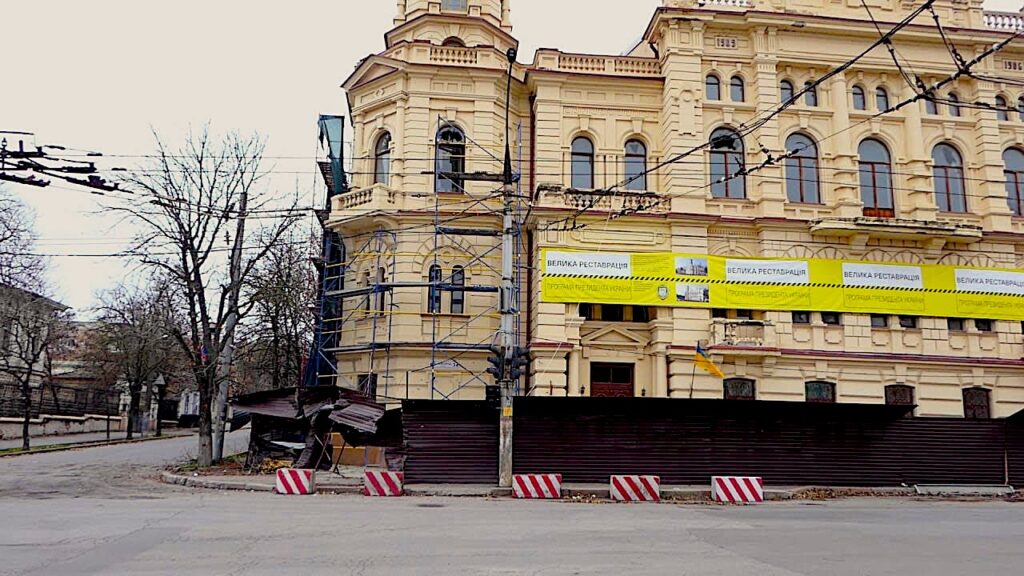 Росіяни намагаються звинуватити українську сторону в зникненні картин з Херсонського художнього музею