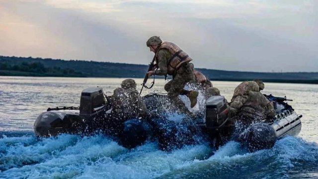 Командування РФ продовжує штурми на островах у дельті Дніпра, попри значні втрати