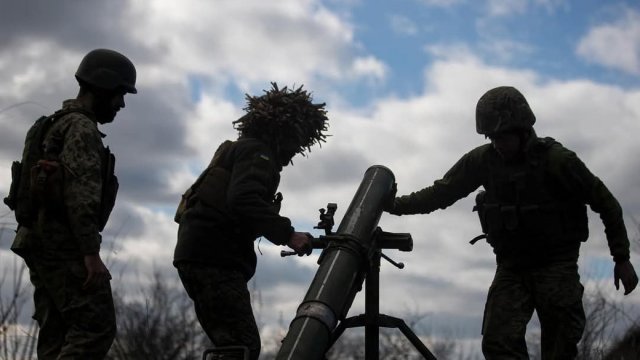 12 артсистем та мінометів, 43 одиниці автобронетехніки та 20 дронів. Армія РФ знову зазнала втрат на півдні