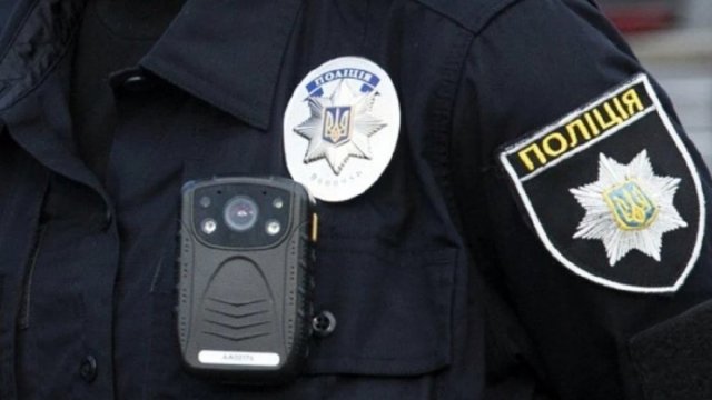 Поліцейські допомогли двом жителькам Берислава на Херсонщині дістатись до лікарні