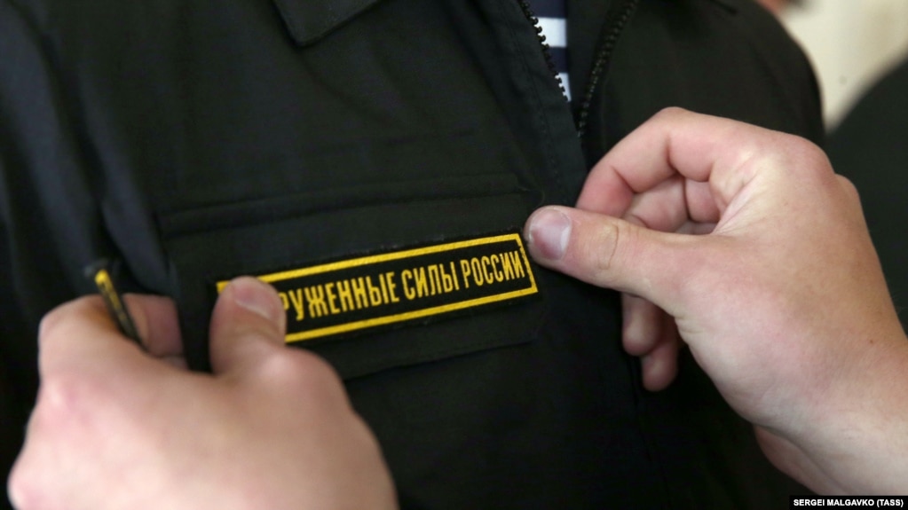 «На облік ставлять навіть дітей». Призов до армії РФ – що загрожує українцям в окупації?